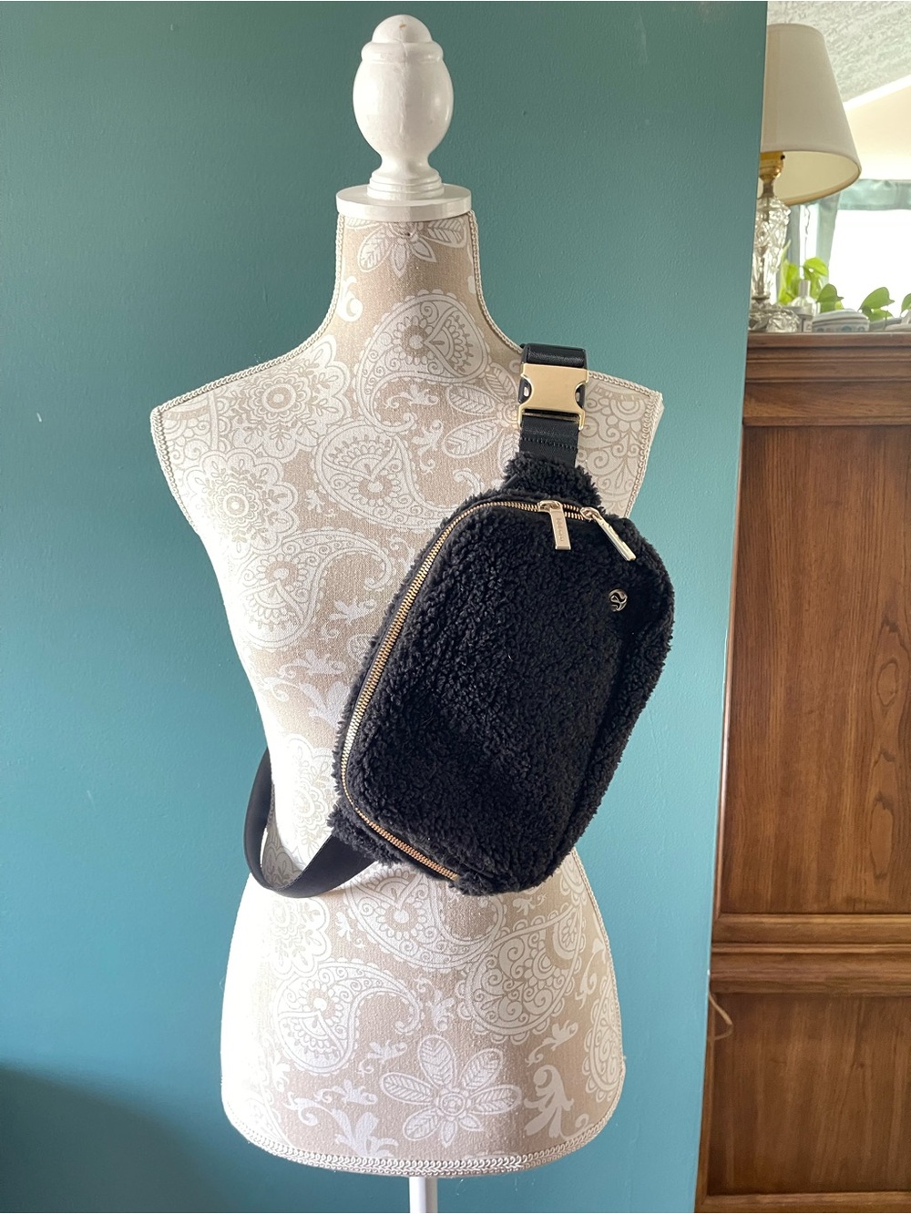 lululemon athletica Black Sherpa Crossbody Sling with Gold Hardware